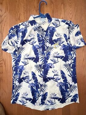 Blue & White Tropical Print Short-Sleeve Shirt Los Angeles Rams floral